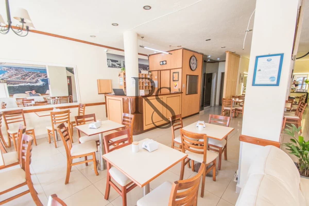 Hotel Marbella — 4