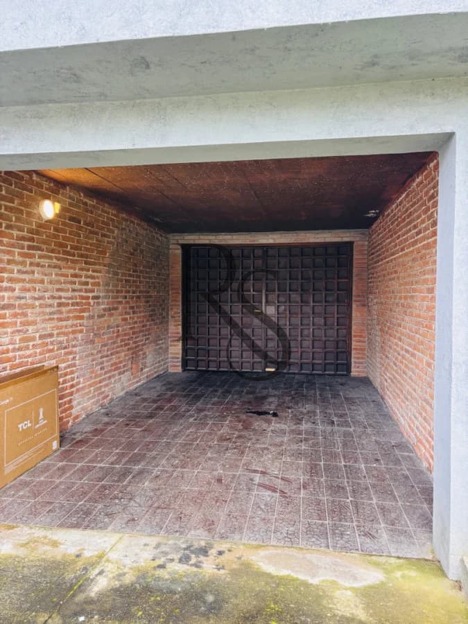 Exclusiva Casa en Cantegril | 4 Dormitorios, Jardín y Excelente Ubicación — 7