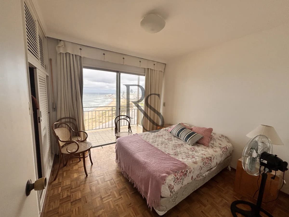 Exclusiva residencia de 5 dormitorios frente al mar | Opus Alpha — 14
